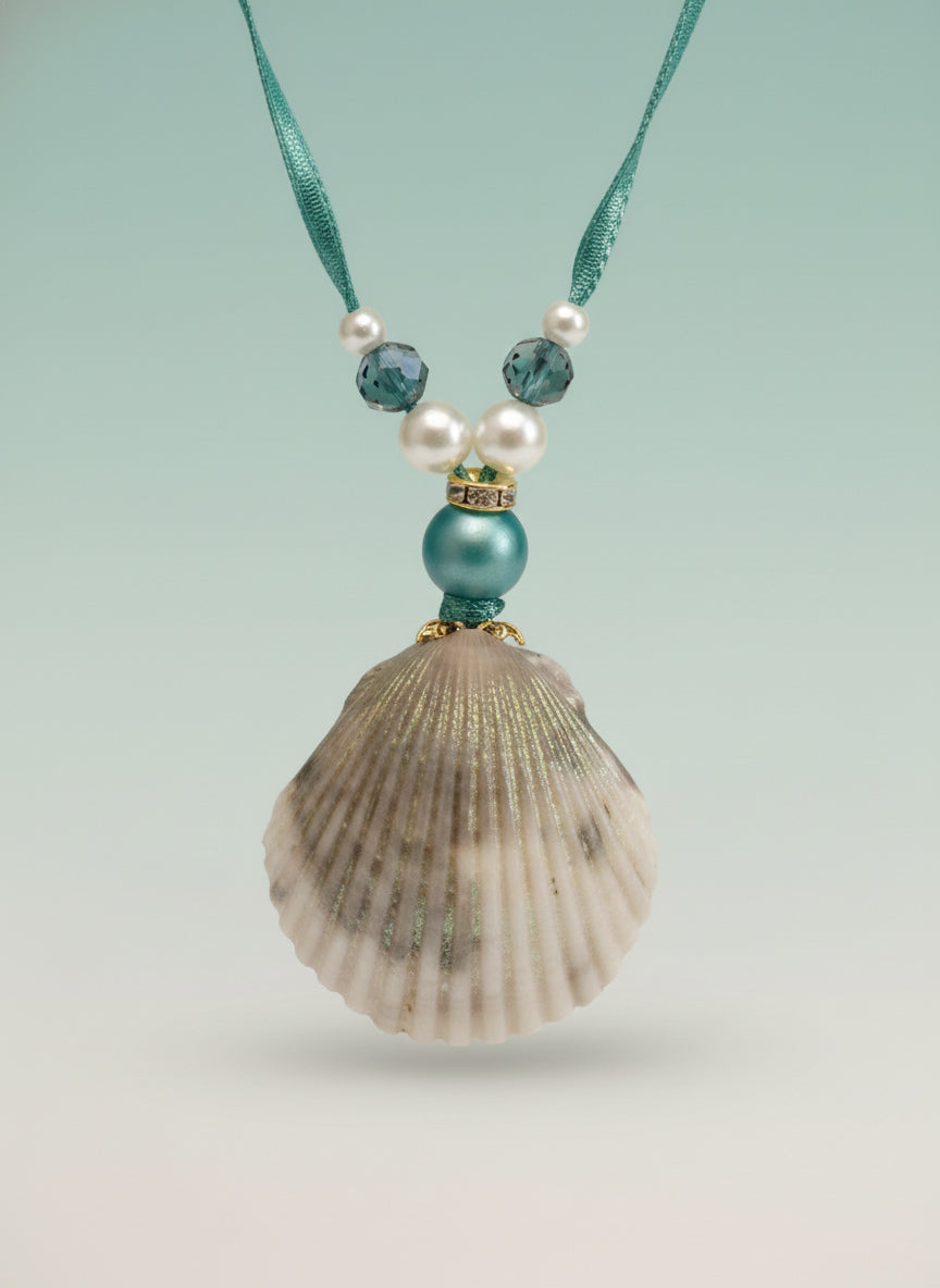 scallop Shell with beads