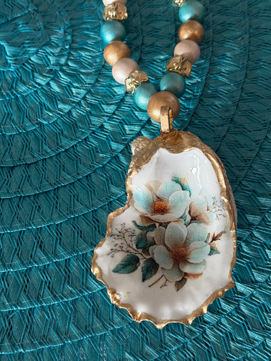 Handcrafted Oyster Shell with Beaded Hanger – Coastal Floral Keepsake