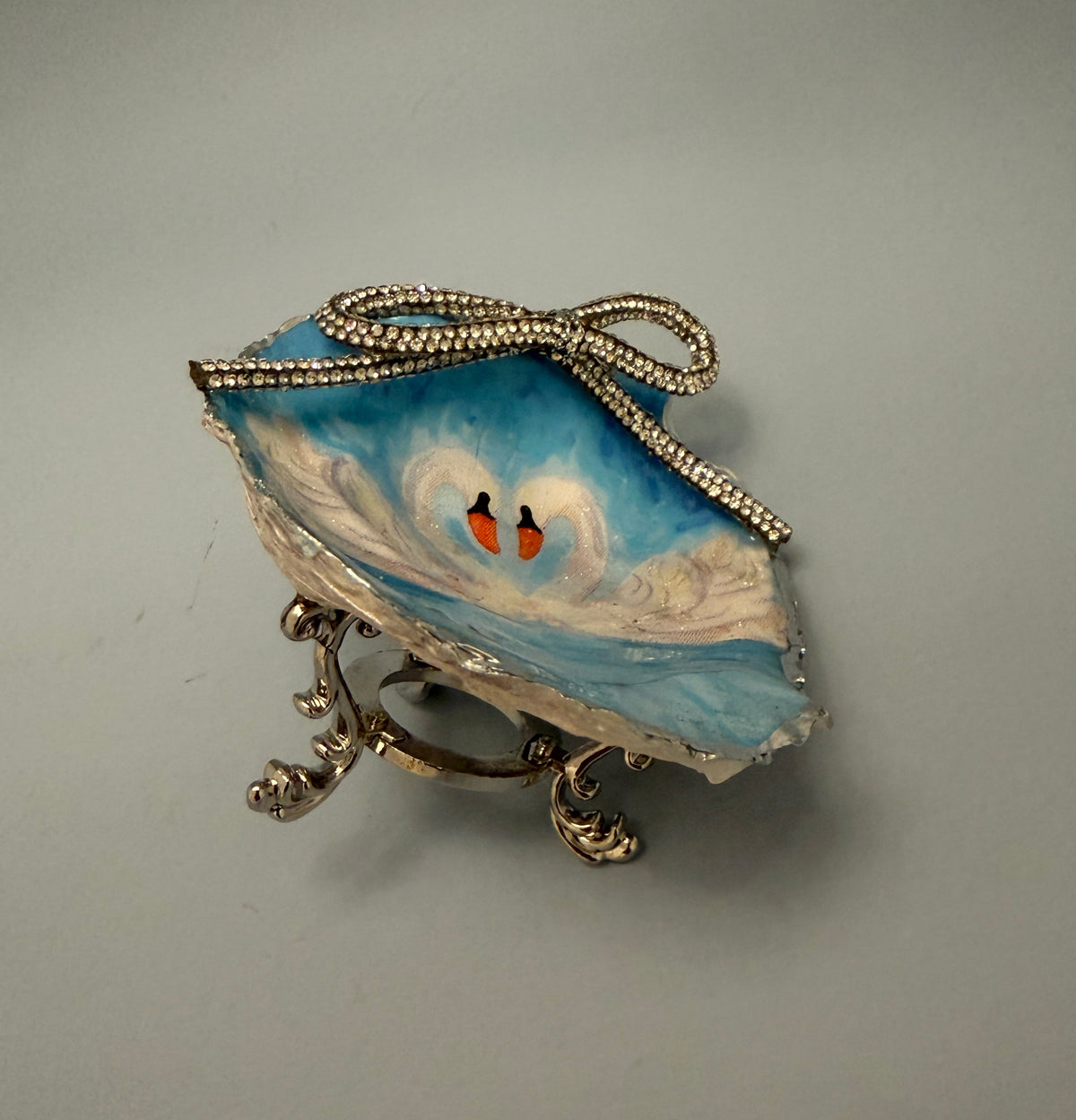 Swan Lake – Embellished Oyster Shell Trinket Dish