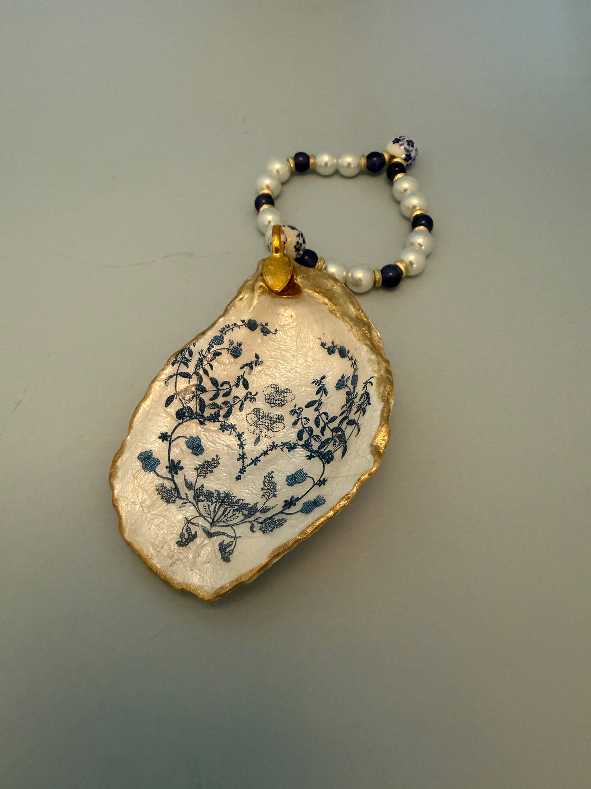 Blue & White Floral Oyster Shell Ornament & Wine Bottle Charm