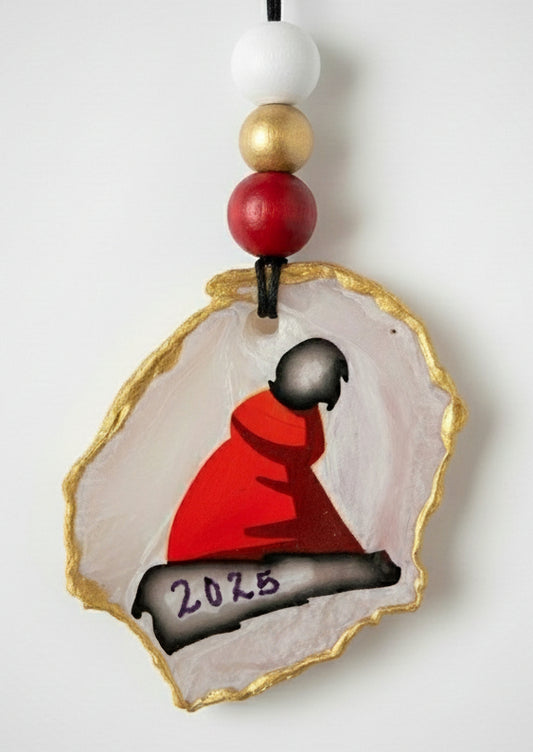Santa Hat “2025”- oyster shell
