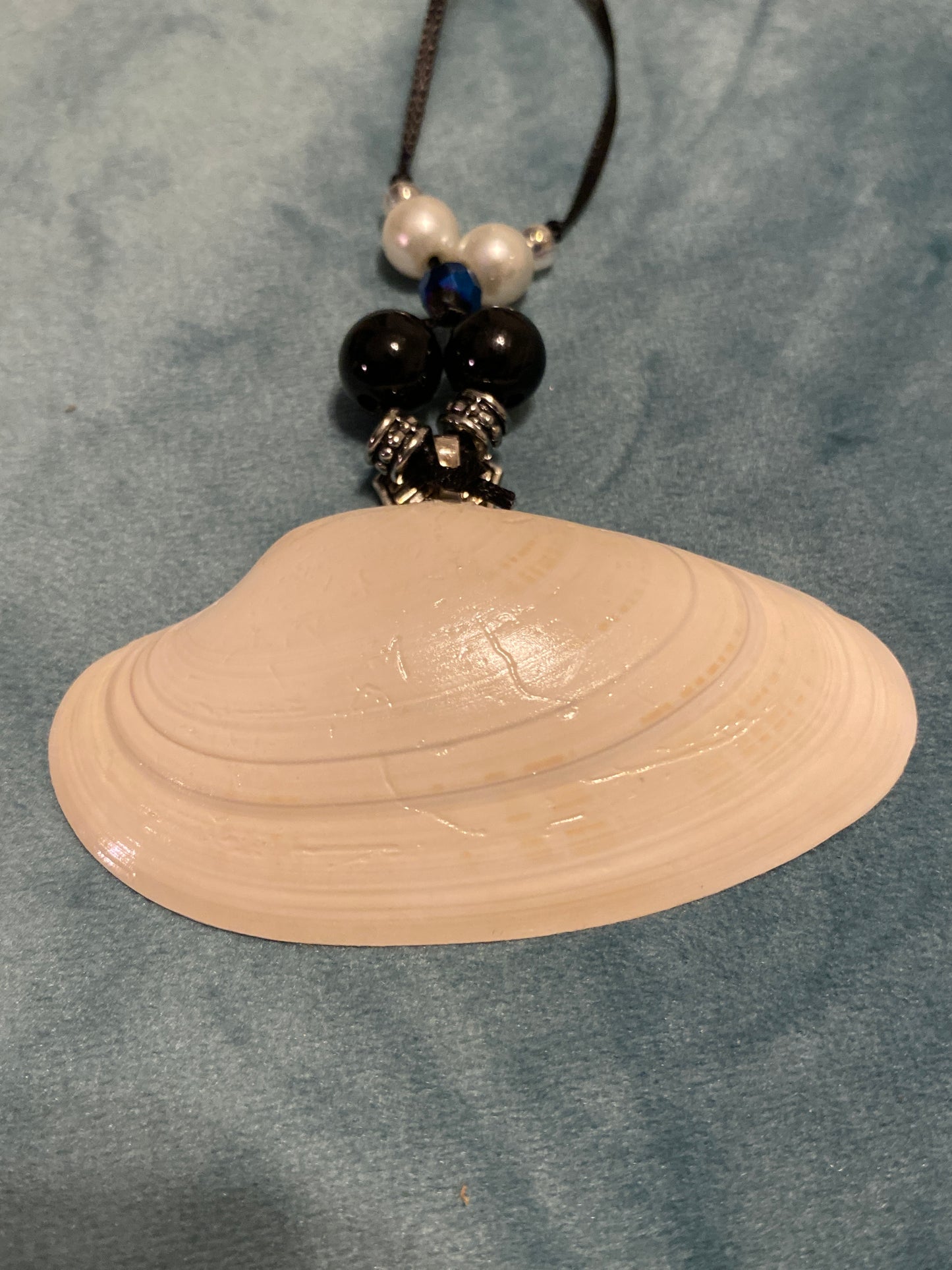 thin blue line Flag- venus clam