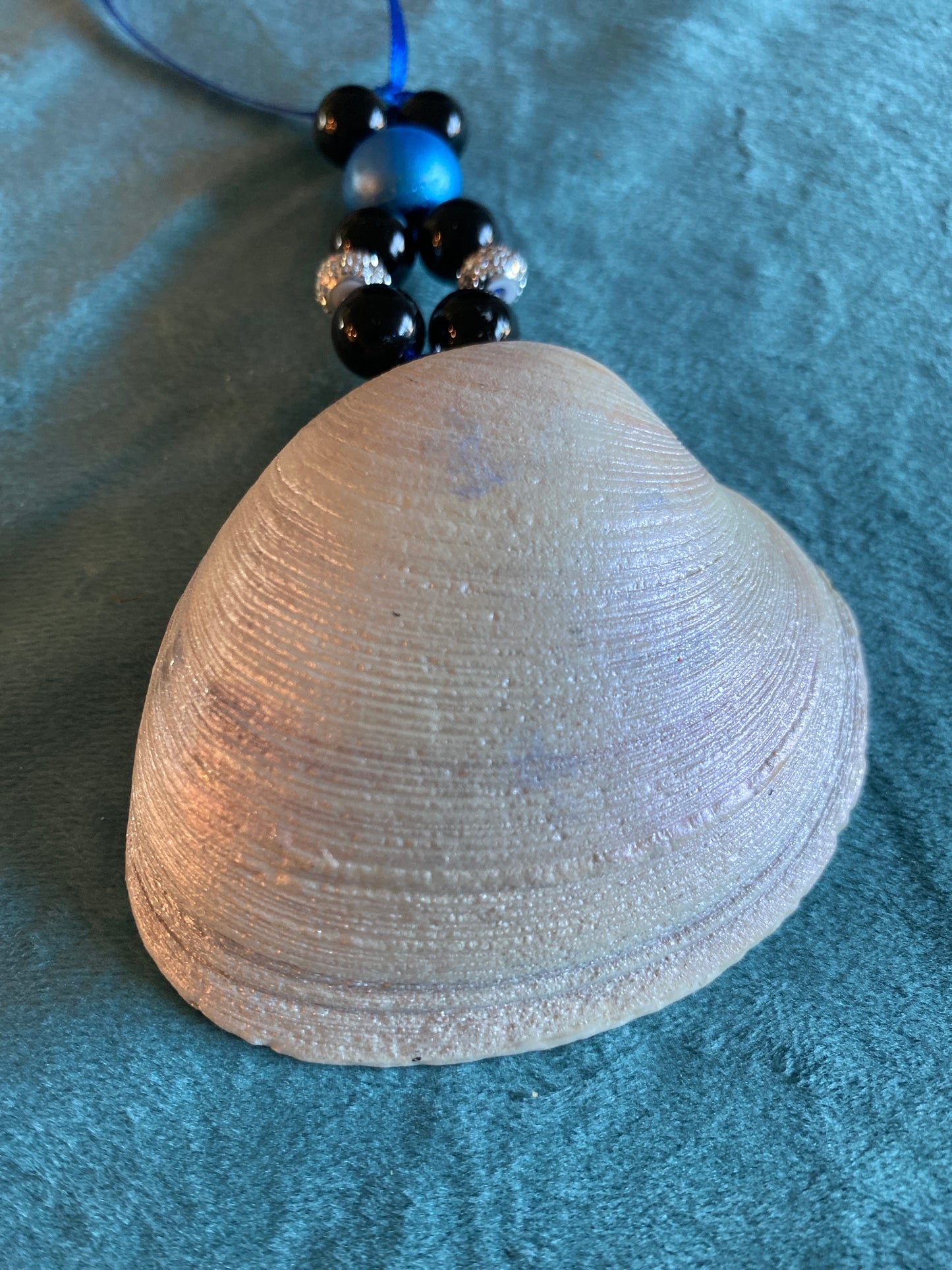 Thin Blue Line Flag badge shape- clam shell