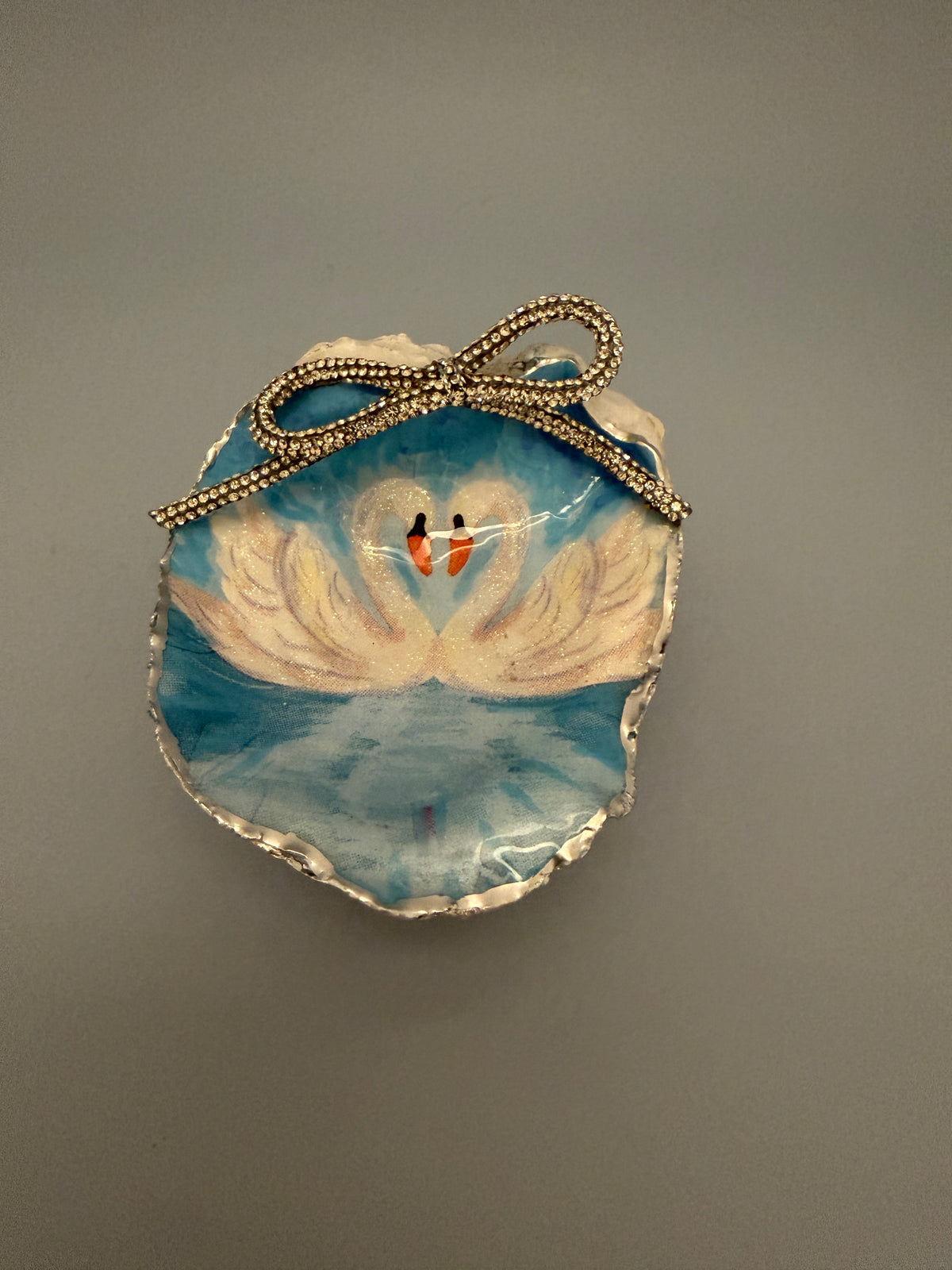 Swan Lake – Embellished Oyster Shell Trinket Dish