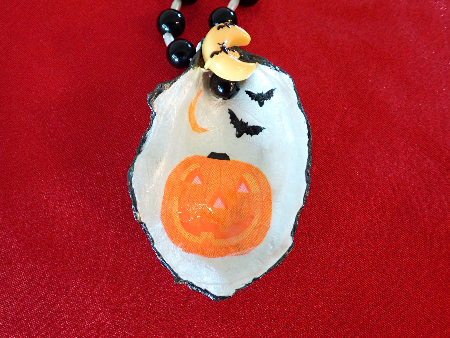 pumpkin with bat oyster